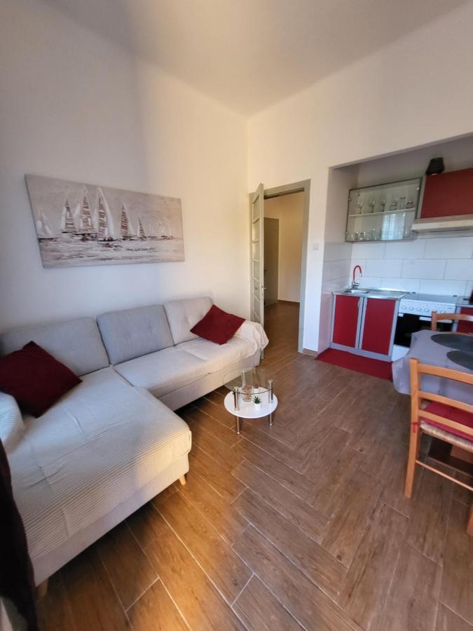Rijeka Apartment With Free Parking And Large Balcony Exterior foto